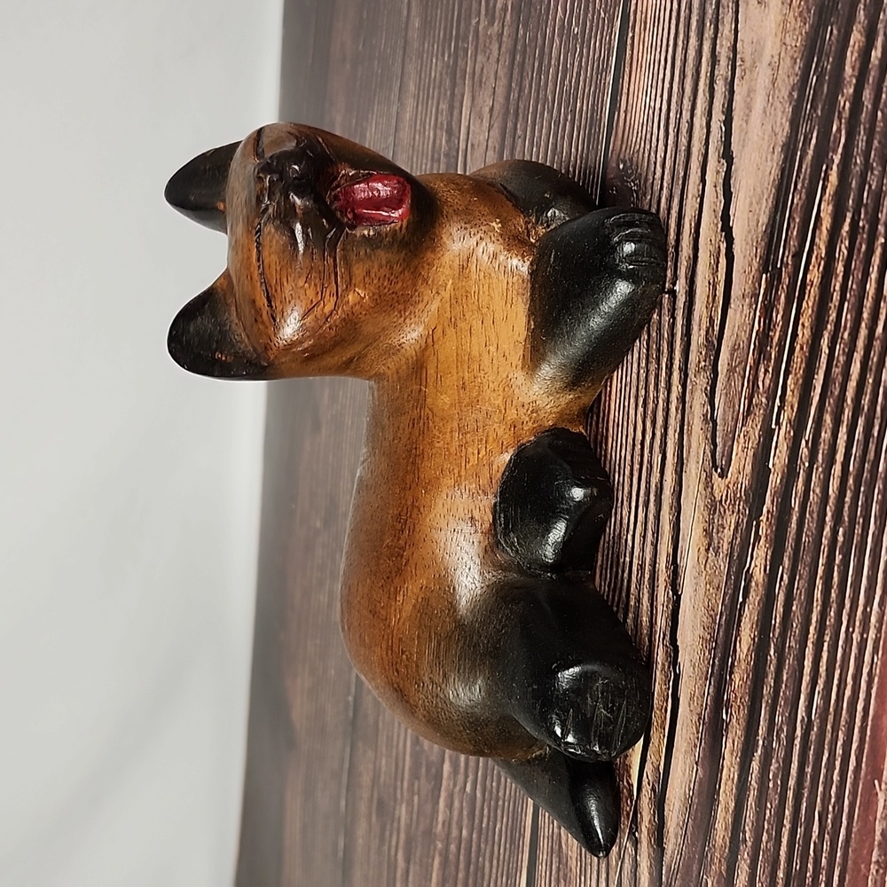 Mandalay Bay Co Black Brown Carved Wood Yawning Cat Figurine Scuplture Thailand